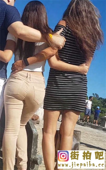 tight latina1.jpg