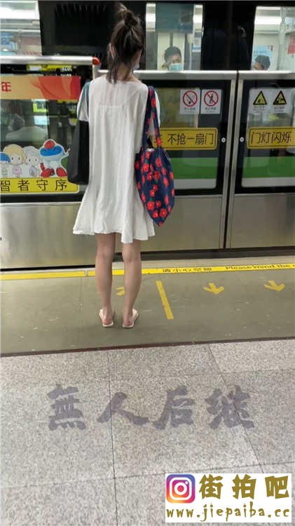 11 (8).jpg