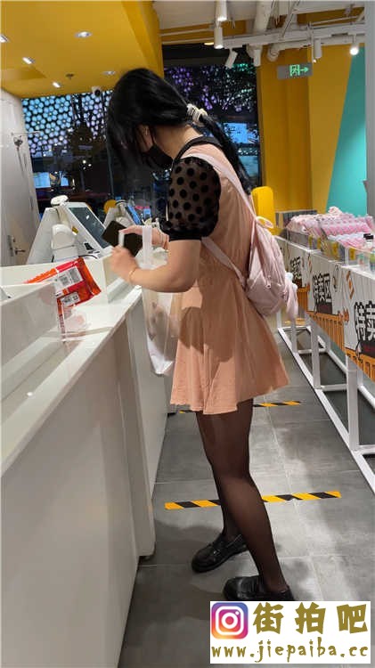 11 (1).jpg