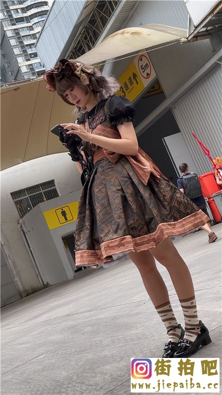 11 (19).jpg