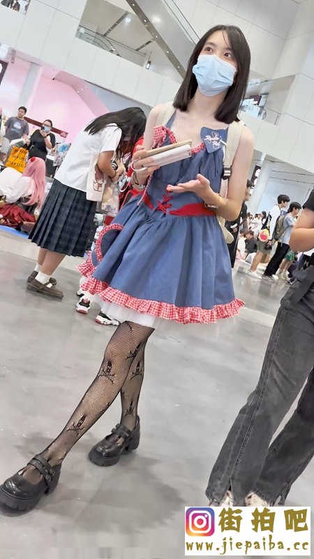223508zx8lttwn8aniwrr4.jpg