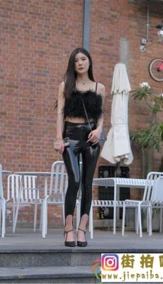 4K-[一始专区] 幽暗 视频[MP4/15.3G]