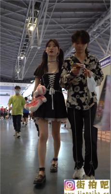 街拍短裙性感漂亮美女小姐姐 原版高清合集 36[MP4/35.6G]
