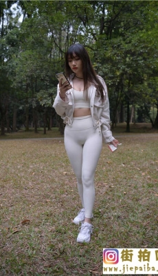 4K-【魂魂摄影作品】白色瑜伽裤美女 套图+视频 2[MP4/11.9G]