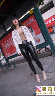 4K-【魂魂摄影作品】皮裤-一个抽电子烟的女人 套图+视频 1