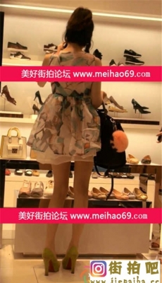 高清20-056-超短纱裙绿色高跟的美腿少妇全集